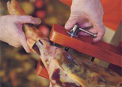 como cortar el jamon